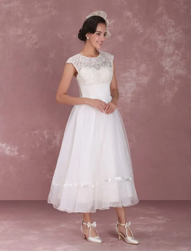 Elegant Round Neck Mini Wedding Dress
