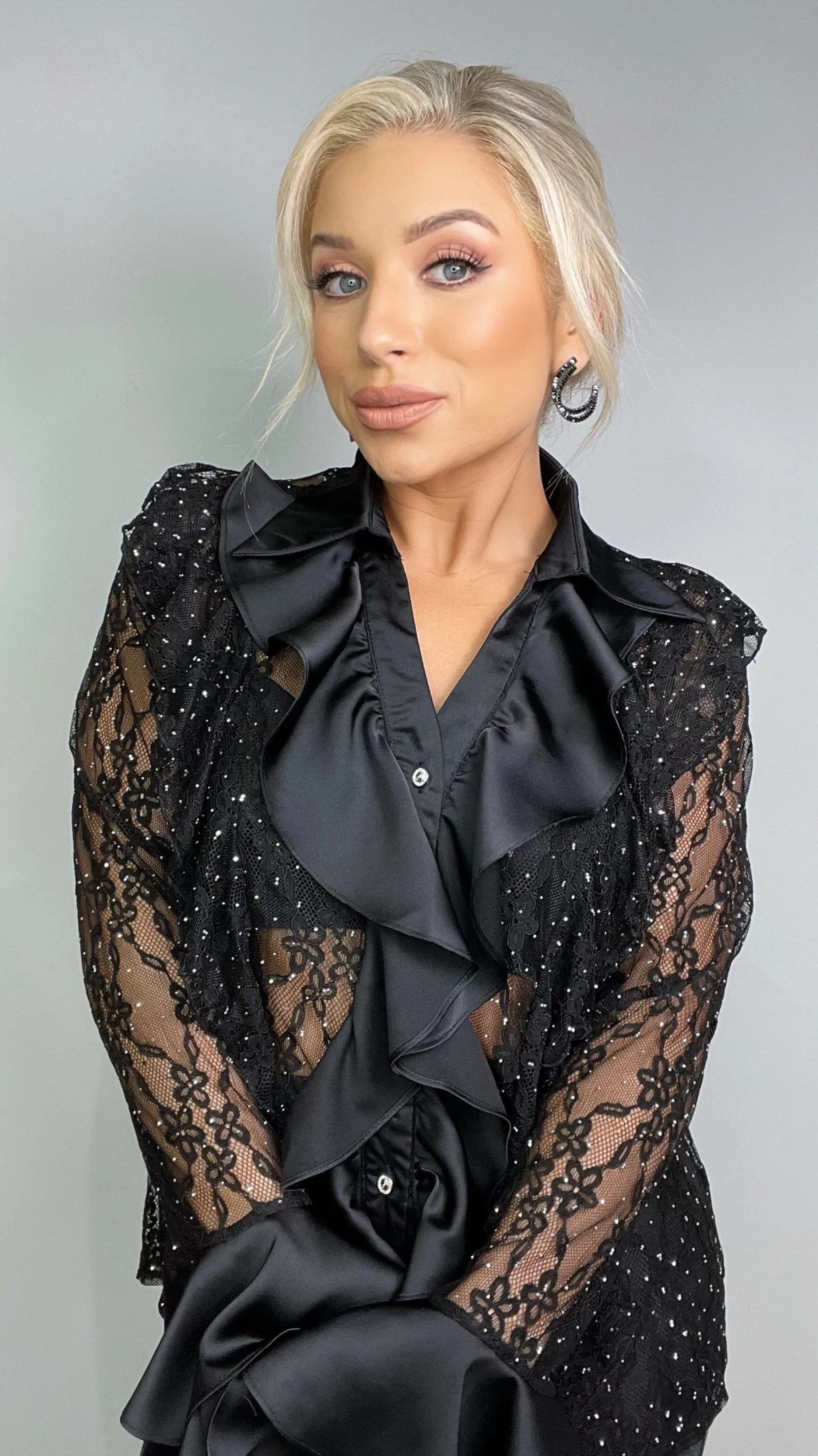 HOLLY LACE BLOUSE - BLACK