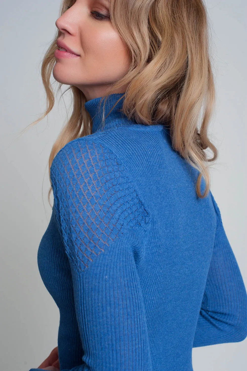 Soft ribbed sweater with turtleneck in blue