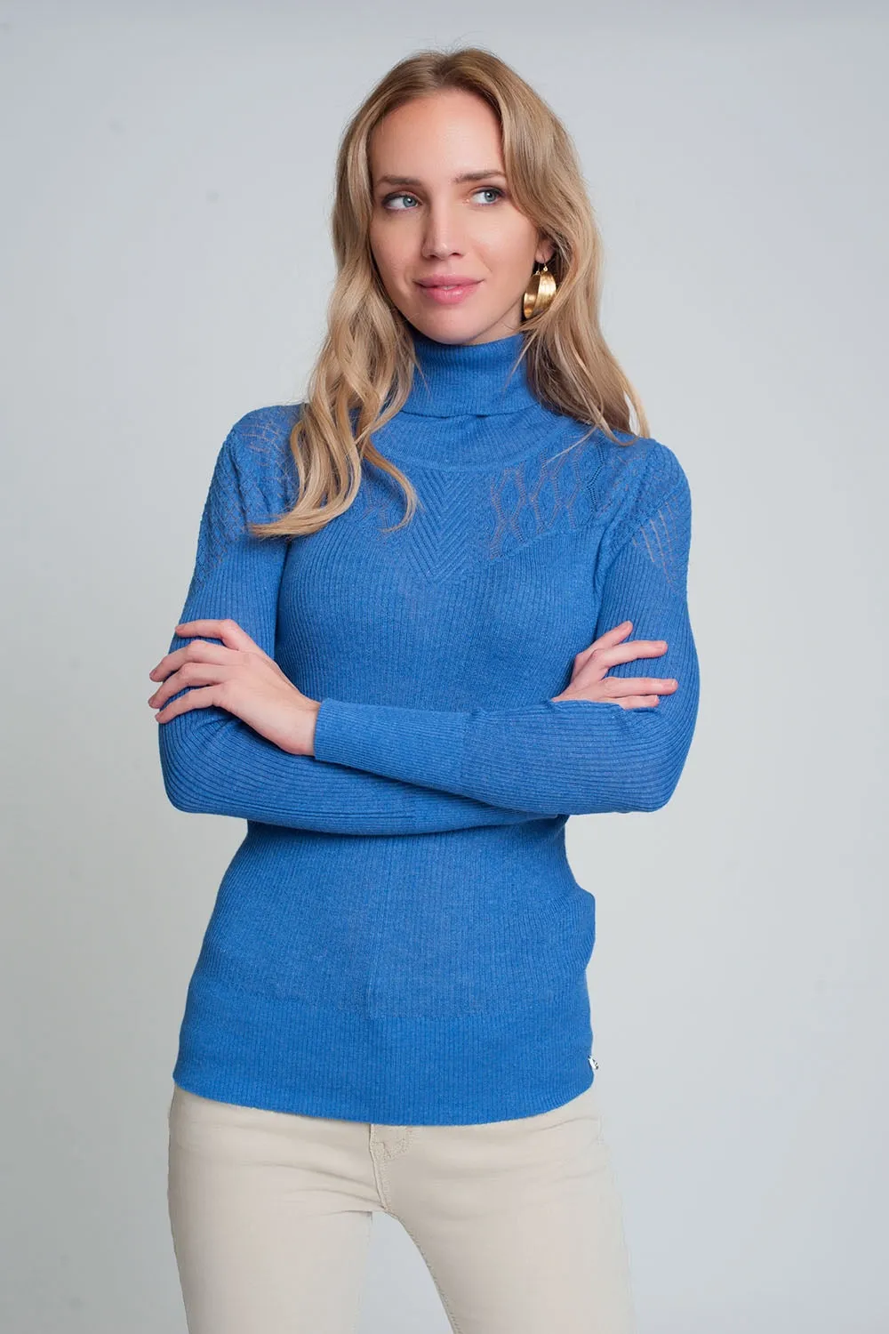 Soft ribbed sweater with turtleneck in blue