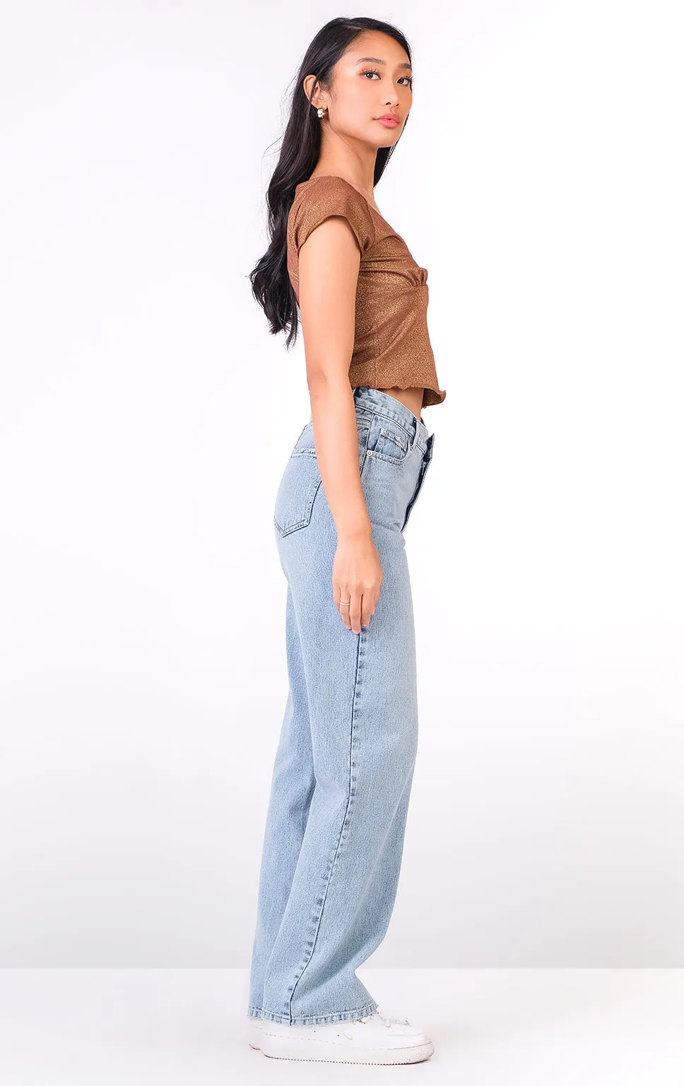 SPARKLY V-NECK TOP
