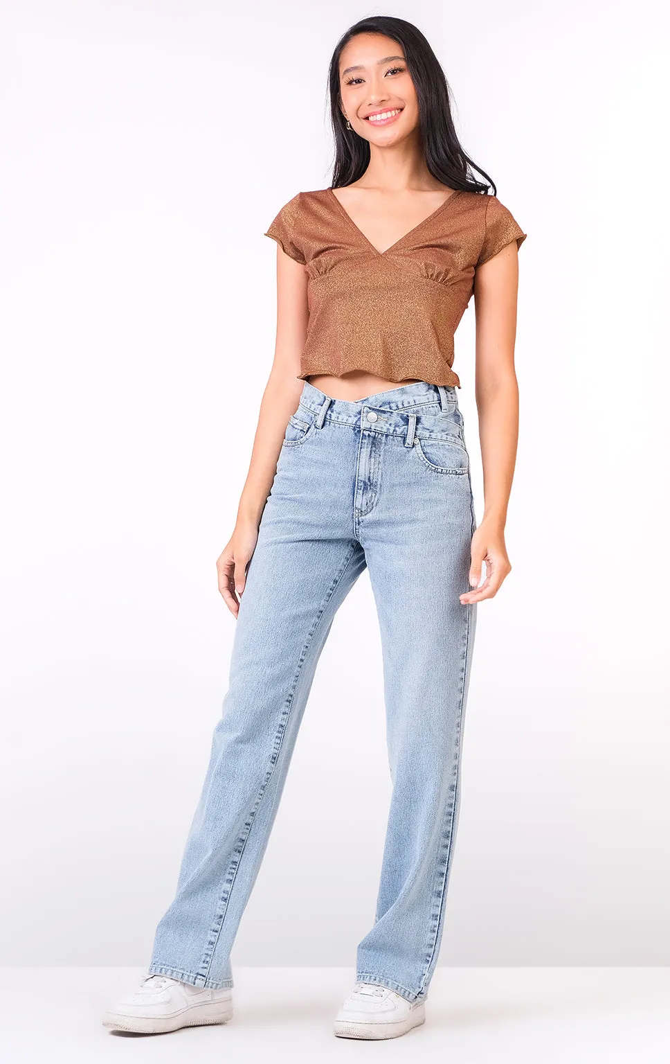 SPARKLY V-NECK TOP